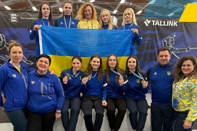 Еще две медали взяли украинские команды на молодежном ЧЕ по фехтованию