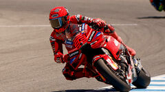 Марк Маркес стал лучшим на тестах MotoGP в Хересе