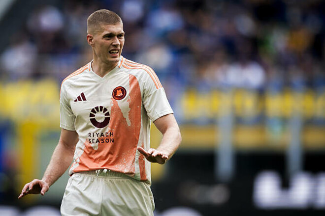 В Италии назвали Довбика худшим футболистом в противостоянии с Интером