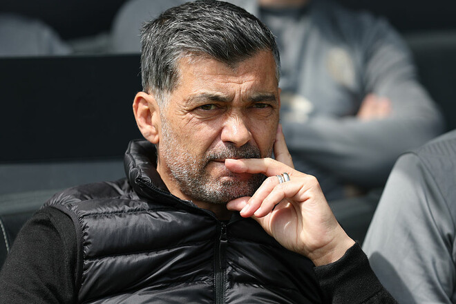 С титулом или без. Милан останется без главного тренера