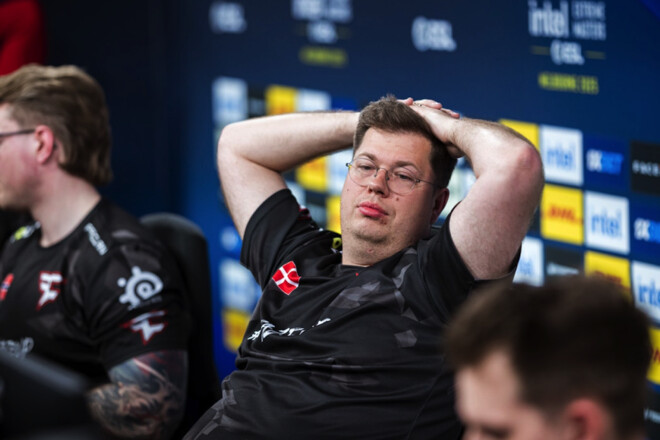 «Немного больно это видеть». Karrigan прокомментировал успех ropz