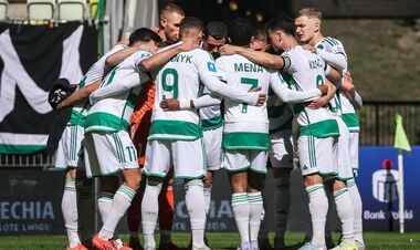 In Lechia, where five Ukrainians play, they have selected a license for the next season
