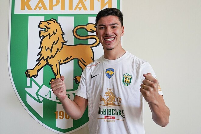 Бразильський стопер Карпат пропустить третій матч поспіль