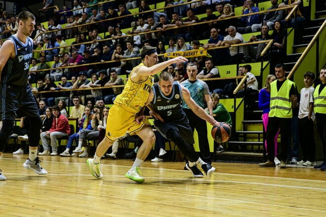 Перша поразка у сезоні. Київ-Баскет розгромив БК Дніпро