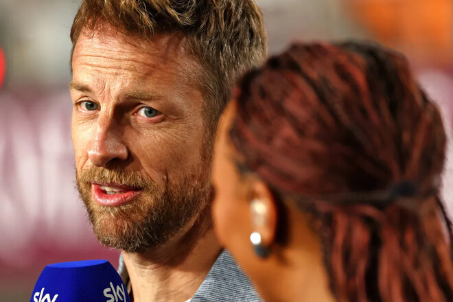 Чемпиона Формулы-1 и его жену ограбили в Лондоне. Потери на 250 000 фунтов