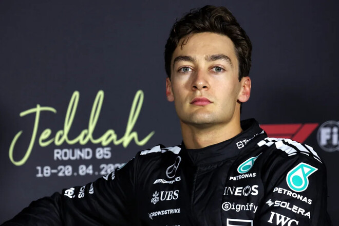 Пилот Мерседеса назвал, когда они смогут победить Макларен