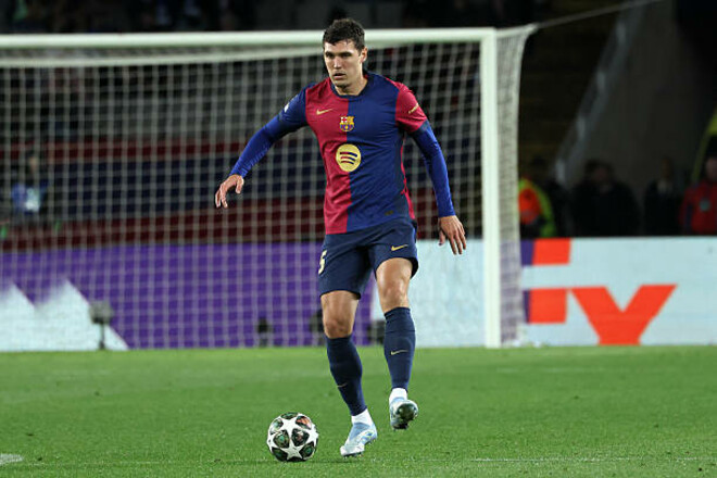 Ждал 256 дней. Защитник Барселоны впервые сыграл за команду после травмы