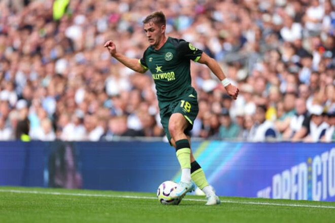 Єгор Ярмолюк вийшов на 7 місце серед українців за кількістю матчів в АПЛ