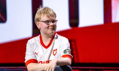 Игрок Jimpphat вывел MOUZ в полуфинал BLAST Rivals