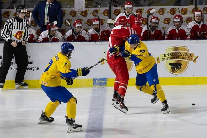 Сборная Украины обыграла Польшу на ЧМ по хоккею. Реакция болельщиков