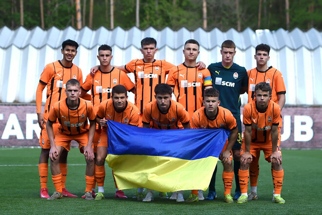 Пірожок не завадив дублю Сметани. Шахтар U-19 розбив Чорноморець