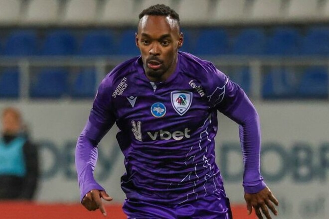 Проблеми у Григорчука. Легіонер ЛНЗ ризикує пропустити залишок сезону УПЛ