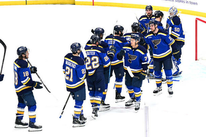 Будет седьмой матч. У лучшей команды НХЛ проблемы в первом раунде плей-офф