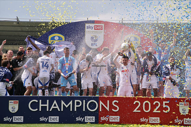 Итоговая таблица Чемпионшипа. У двух команд по 100 очков. Таловеров – out