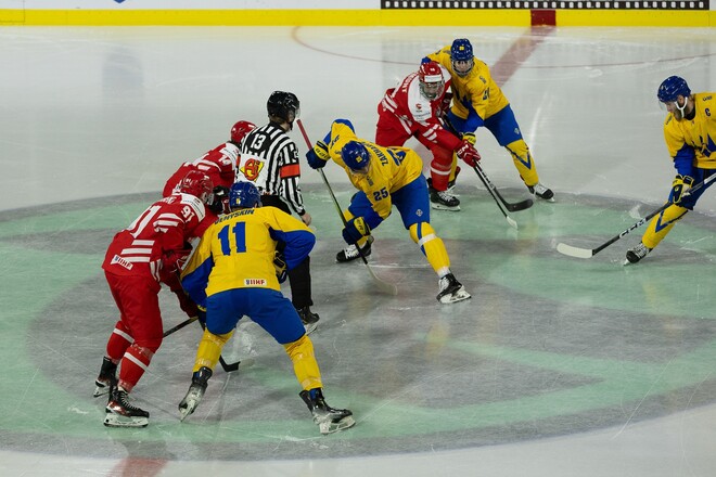 ЧМ по хоккею. Форвард сборной Украины стал лучшим бомбардиром турнира