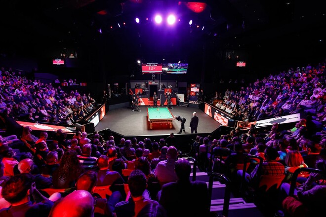 Марк Вільямс – Чжао Сіньтун. Фінал ЧС зі снукеру. Дивитися онлайн LIVE