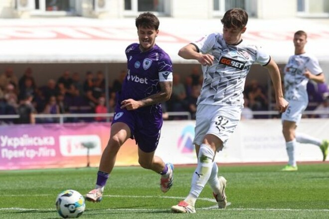 Ошибка вратаря стоила очков. ЛНЗ не удержал победу над Зарей