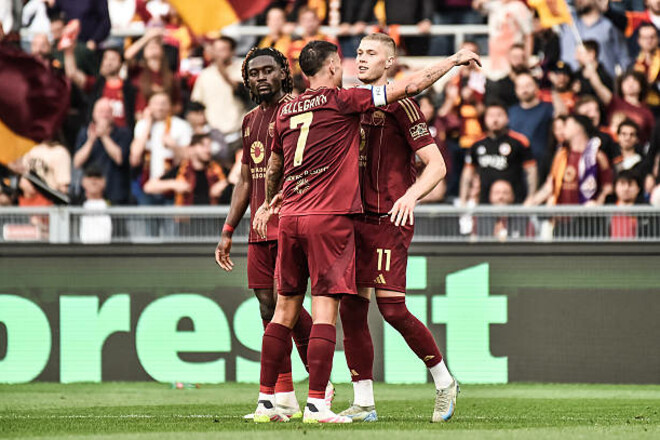 Вовки – у топ-4! Рома з переможним голом Довбика здолала Фіорентину