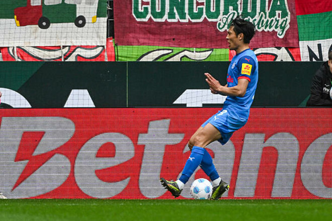 Игрок Гольштайна продолжил японские бомбардирские традиции в Бундеслиге