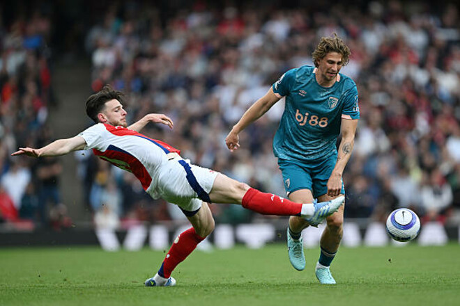 «Он непревзойденный». Британский журналист расхвалил Забарного