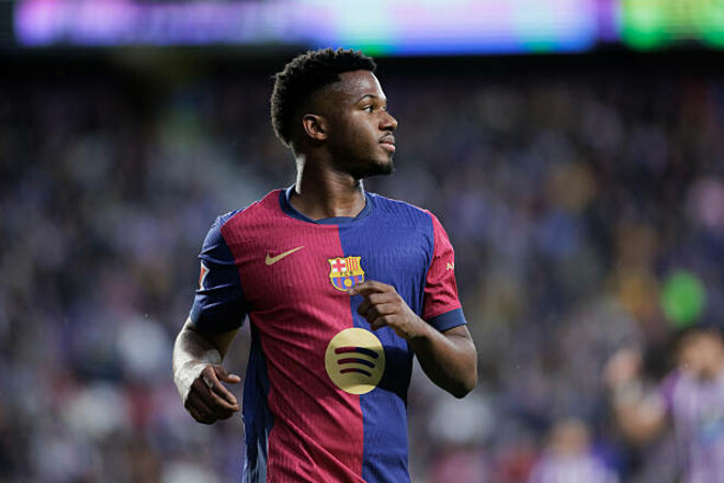 Флик вынес приговор. Звездный игрок покинет Барселону в конце сезона