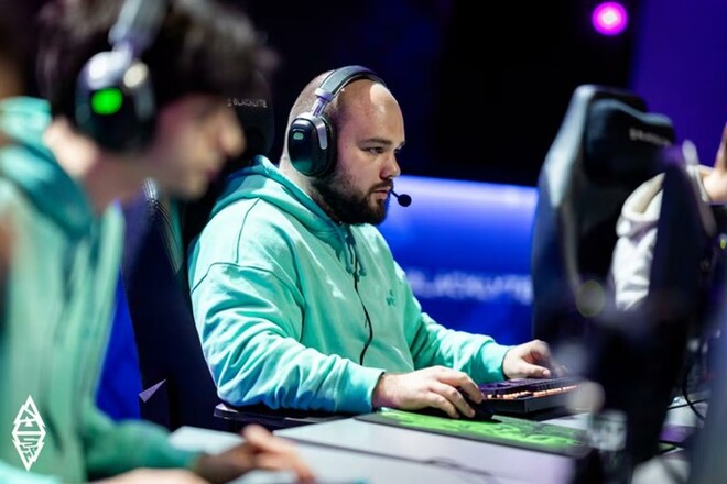 Старт супертурнира по Dota 2. BLAST Slam III: расписание матчей