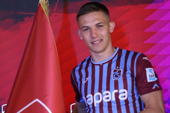 Сикан, Зубков и Батагов. Названа основа Трабзонспора на матч в Турции