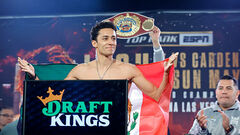 The highest boxer in the history of semi-light weight has destroyed the rival in the US