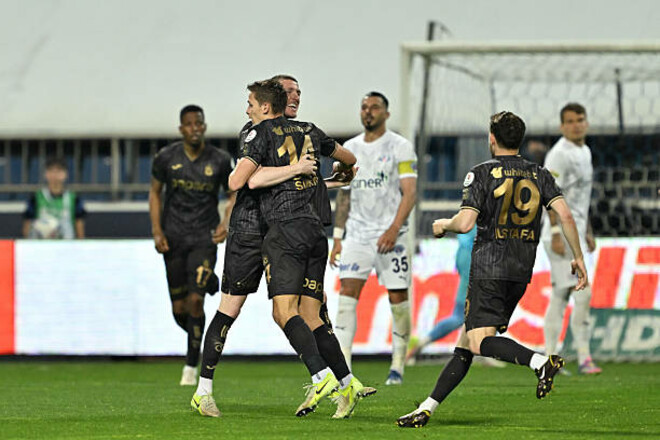 «Зачем нападающий, если есть Сикан?» Реакция фанов на гол украинца