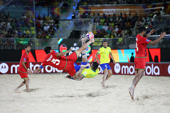 Определены четвертьфинальные пары чемпионата мира по пляжному футболу