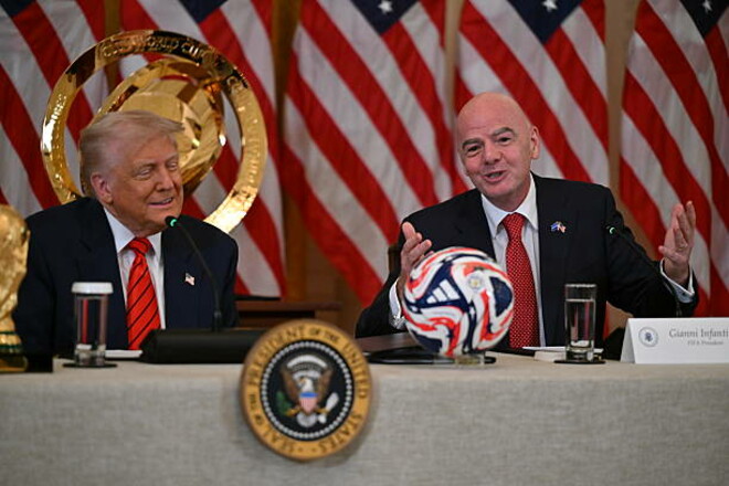 Трамп и Инфантино высказались о возвращении россии в международный футбол