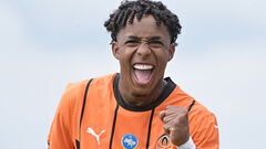 В Шахтере назвали лучшего игрока апреля по версии болельщиков