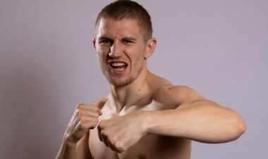 Перспективный украинский боксер рассказал, как Усик победит Фьюри