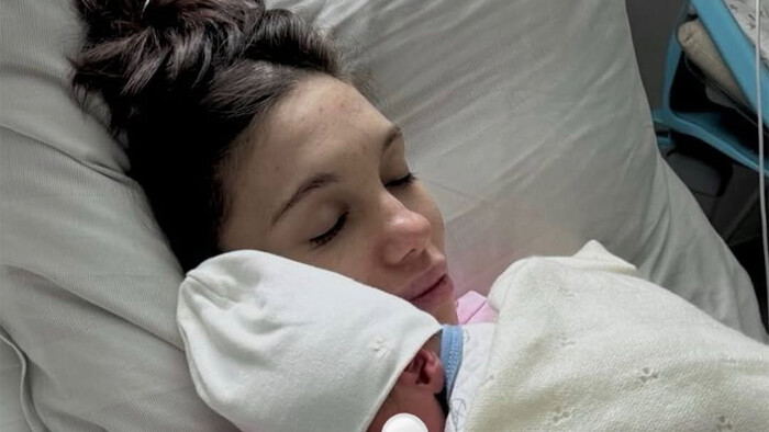 ФОТО. Донька Суркіса показала сина. Перші знімки онука президента Динамо