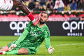 PHOTO. Face covered in blood. Donnarumma's terrible injury in the match with Monaco