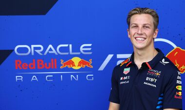 ОФІЦІЙНО. Ред Булл назвав напарника Ферстаппена на сезон-2025