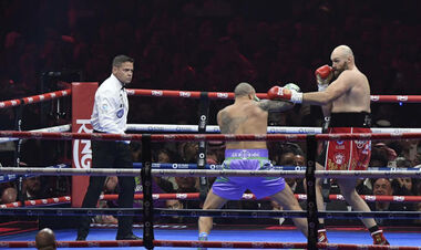 «Погано обійшлись». Ф'юрі розповів, у якому бою з Усиком він був кращим