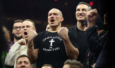 «Наш чемпион». Полесье поздравило Усика с победой над Фьюри