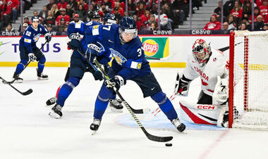 Youth Hockey Championship. Canada-Finland match, 5 Czech goals