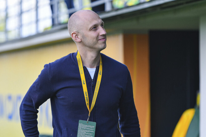 Левый Берег прекратил сотрудничество с директором клуба