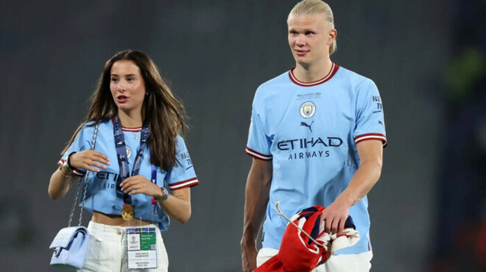 ФОТО. Звездный футболист впервые стал отцом. Гвардиола всё разболтал