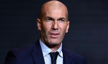 Zidane named the best goalkeeper in the history of football. This is not Buffon