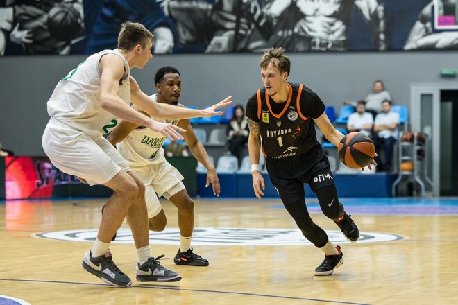 Кривбасс без проблем переиграл БК Запорожье