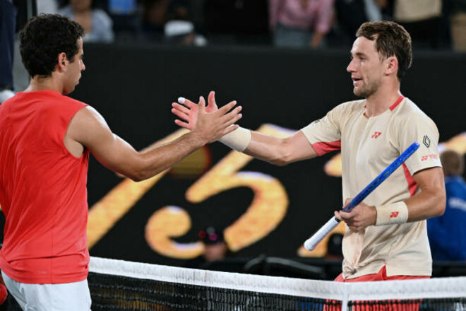 Шостий номер АТР стартував на Aus Open 2025 зі складної перемоги в 5 сетах
