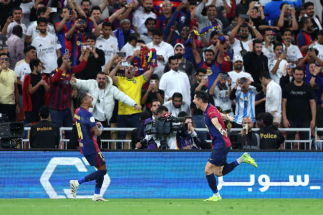 ВИДЕО. Рафинья увеличил перевес Барселоны над Реалом до двух мячей