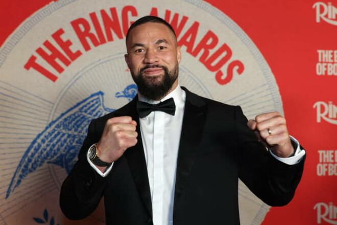 «Это станет вашей ошибкой». Почему бой Усика и Дюбуа может не состояться?