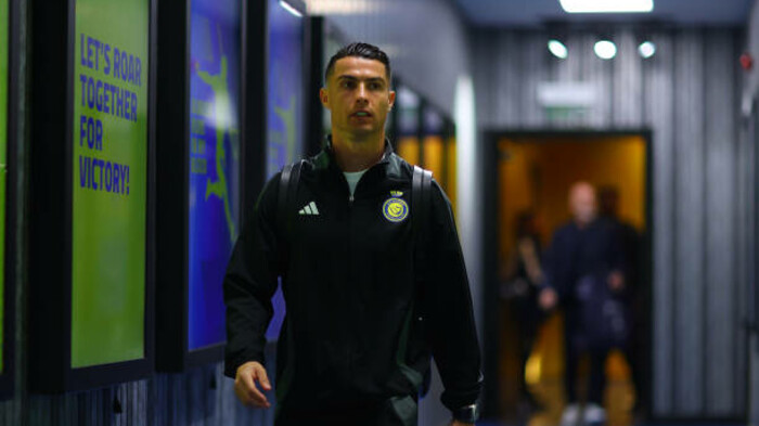 ВИДЕО. Маленький болельщик пошел прямо к Роналду и вот что случилось