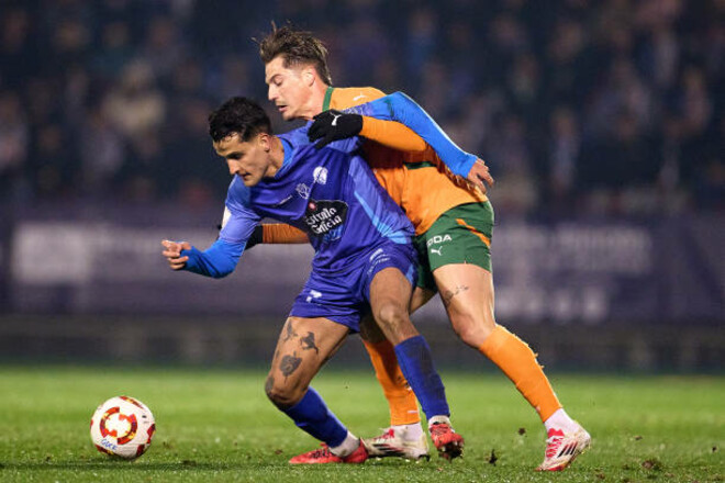 Известен первый четвертьфиналист Кубка Испании. Валенсия одолела Оренсе