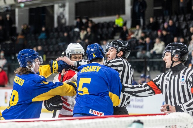ЧМ по хоккею U-20. Украина – Южная Корея. Смотреть онлайн. LIVE трансляция