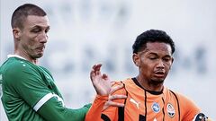 Unceremoniously. Shakhtar defeated his ex-coach's team at training sessions